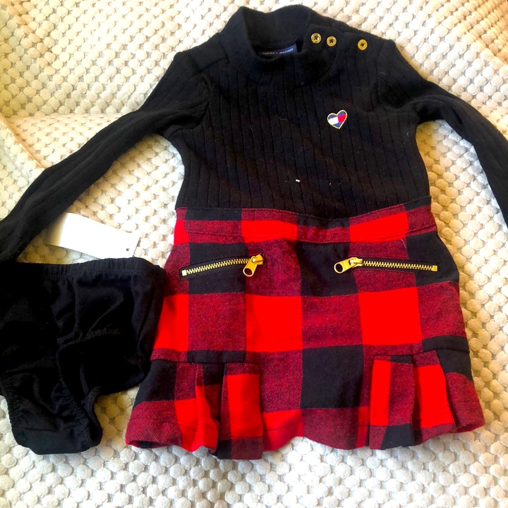 Tommy Hilfiger cute lil ribbed cotton turtleneck attached felt pleated skirt